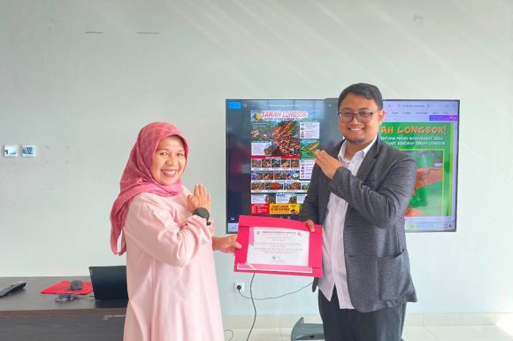 Fakultas Teknik Bersama Pendidikan Perempuan Indonesia (PPI) menyelengarakan Pengabdian Masyarakat  dan Sosialisasi “Kelistrikan Aman bagi Rumah Tangga”